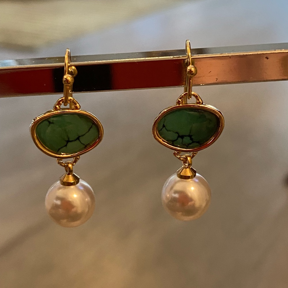18kt gold plated drop earrings turquoise with pear drop. jewelry a hanging loop - Picture 9 of 11